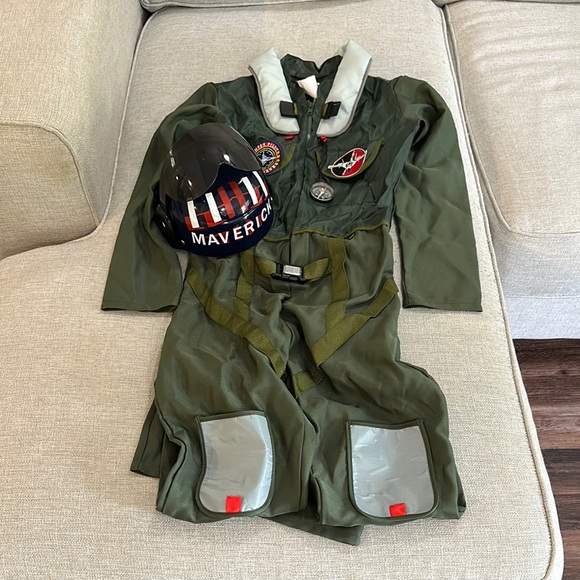 Target Green and Black Halloween Pilot Costume - Picture 1 of 1